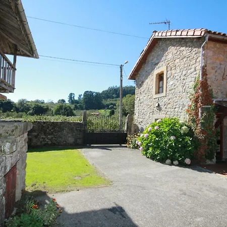 La Llosa Ii Feriehus *