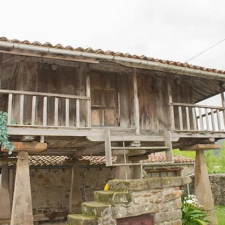 La Llosa Ii بيت للعطل